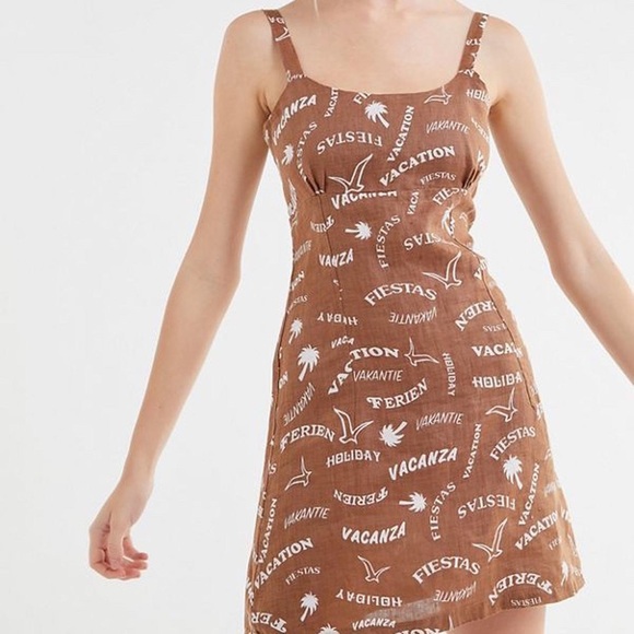 Emma Mulholland Maldives Linen Mini Dress - Fiesta Print. Size XS. - Picture 4 of 4